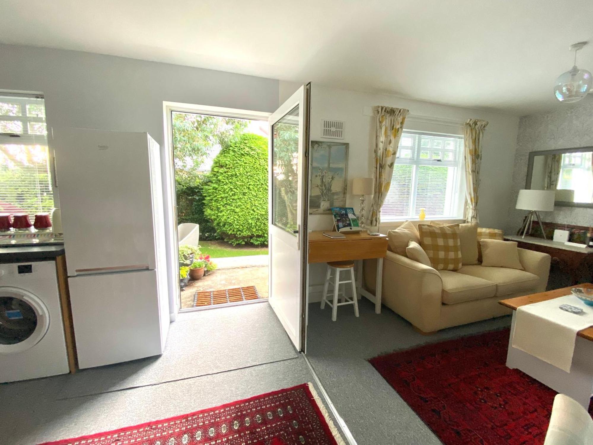 Glenburn, Private Studio Accommodation In ฟอเชเบอร์ ภายนอก รูปภาพ