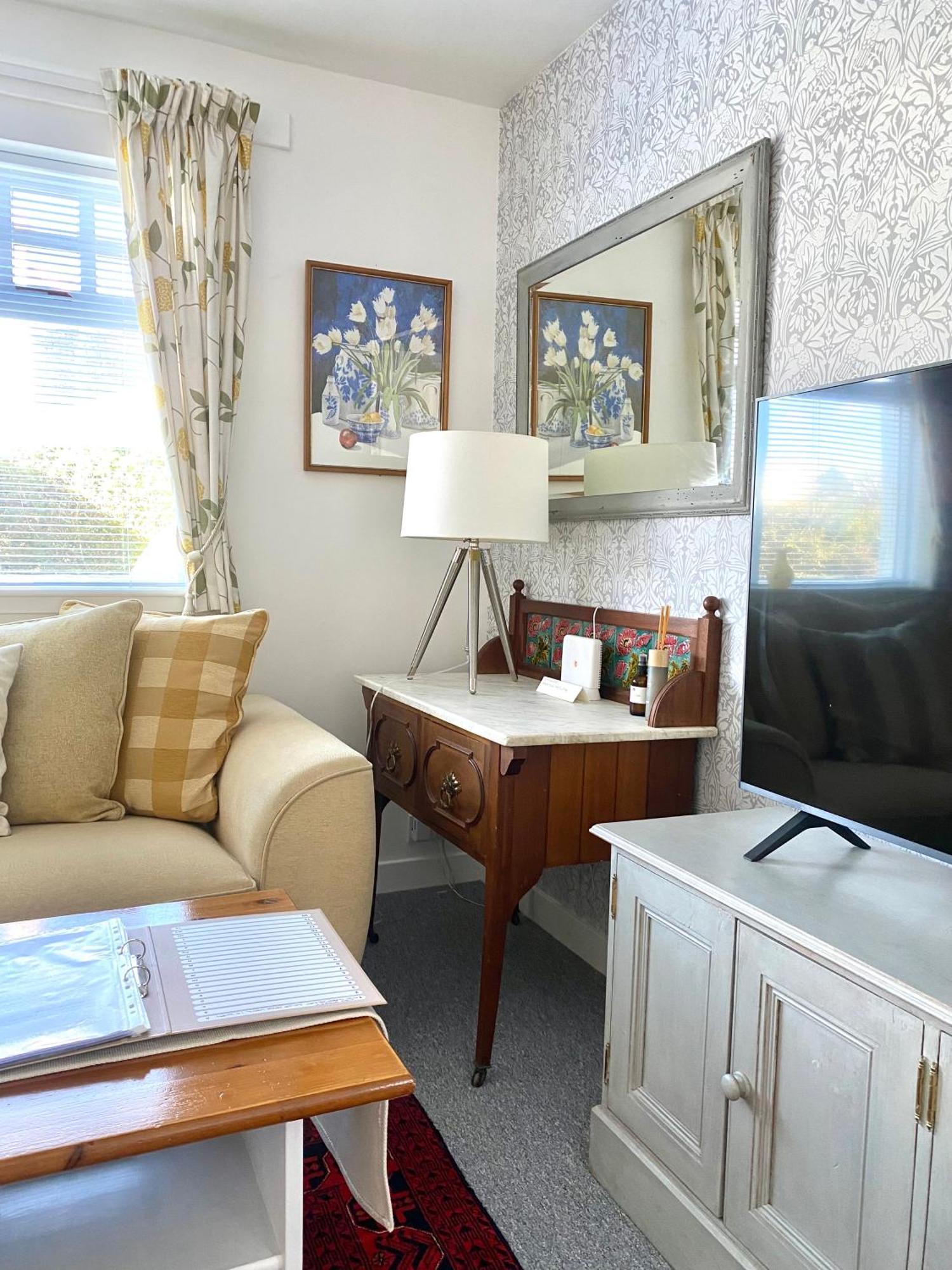 Glenburn, Private Studio Accommodation In ฟอเชเบอร์ ภายนอก รูปภาพ